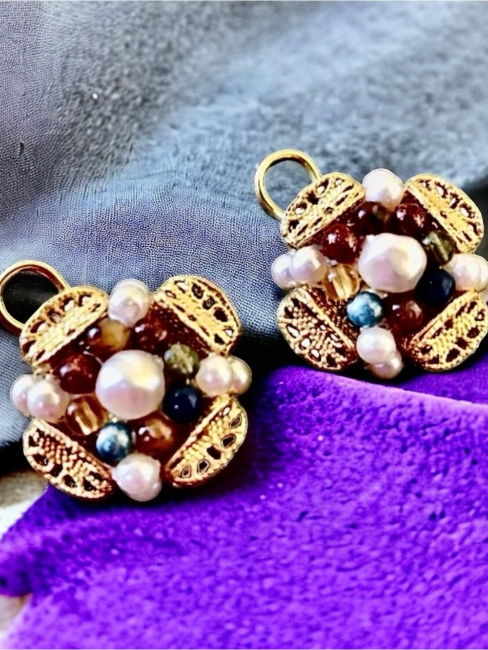 Liz Clairborne LCi Faux Pearl Cluster Earrings Clip-On Vintage